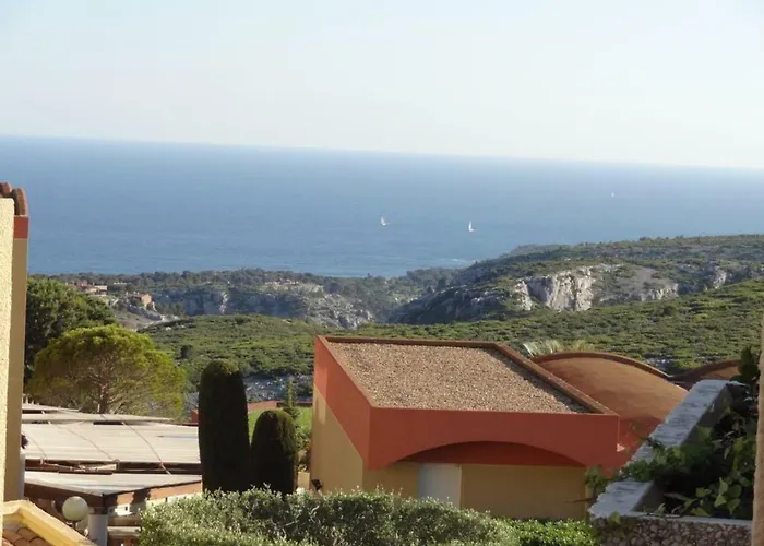 Mar Y Luz * كاسيس